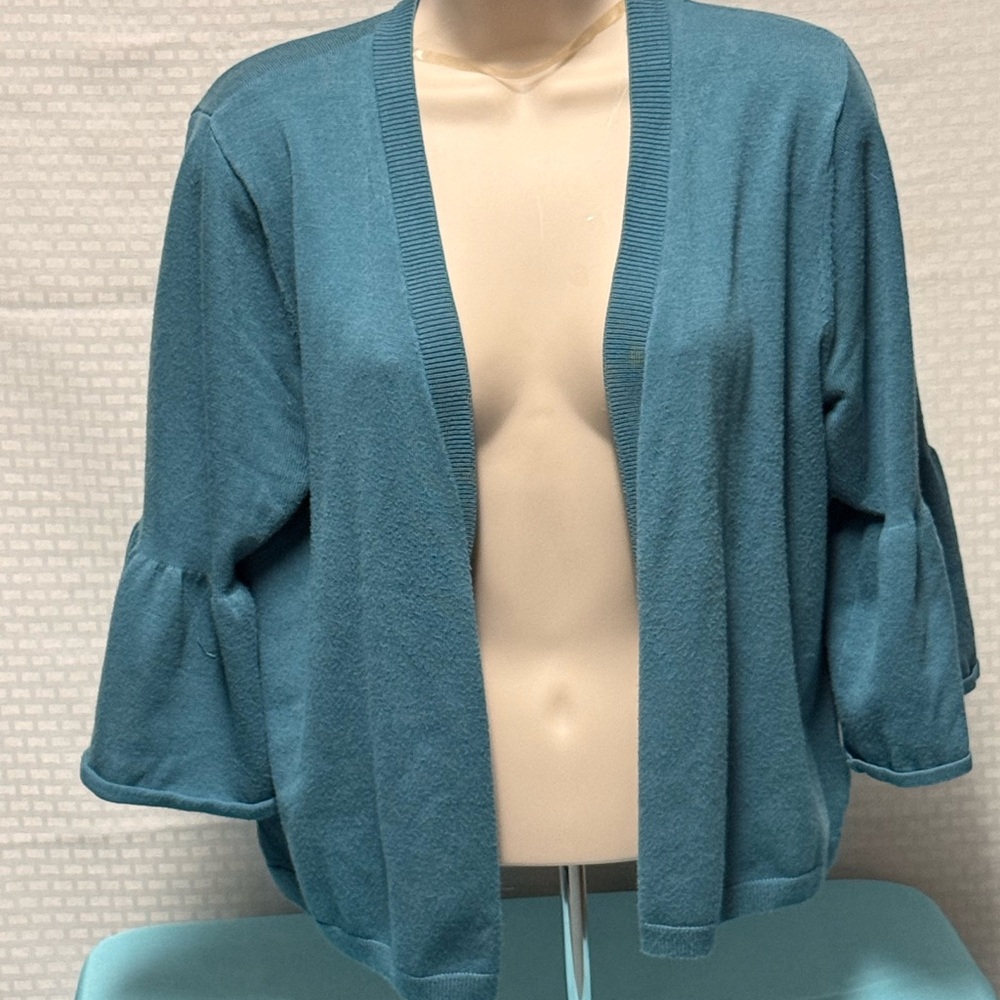 Time and Tru Teal Bell Sleeve Cardigan